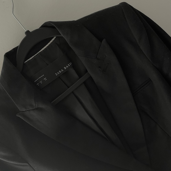 ZARA tailored blazer - Picture 2 of 5